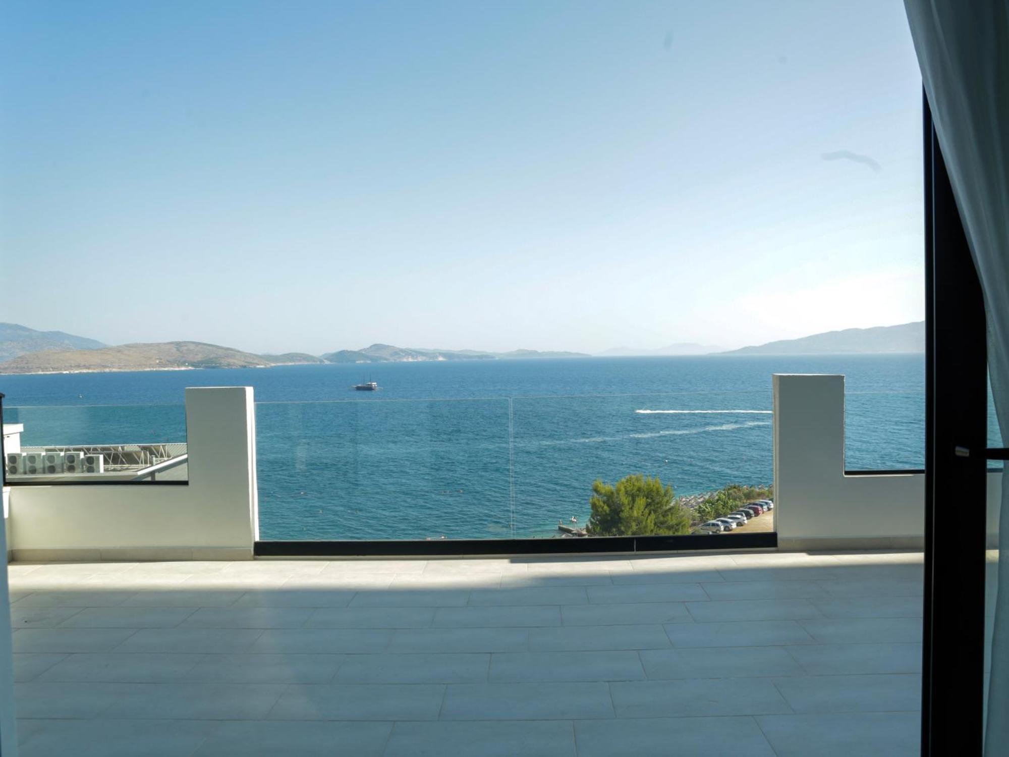 Matias Apartments Sarande Exterior photo